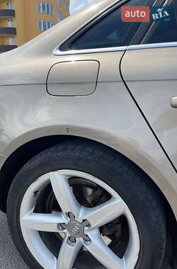 Седан Audi A4 2011 в 