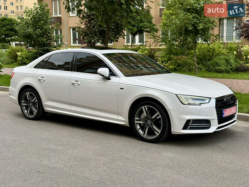 Седан Audi A4 2017 в Киеве