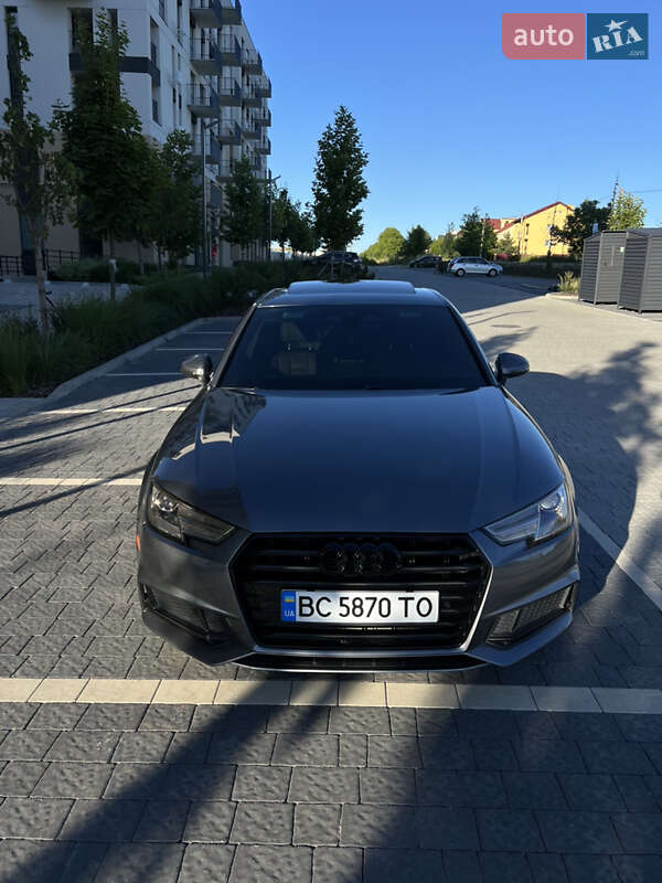 Седан Audi A4 2018 в 
