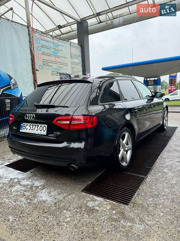 Универсал Audi A4 2012 в Львове