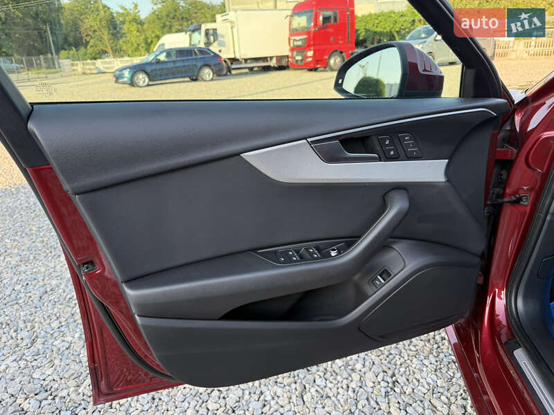 Седан Audi A4 2018 в Коломиї