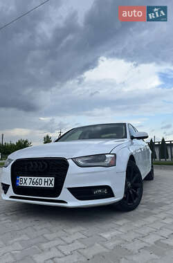 Седан Audi A4 2012 в 