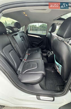 Седан Audi A4 2012 в 