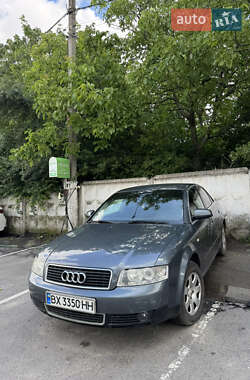Седан Audi A4 2001 в 