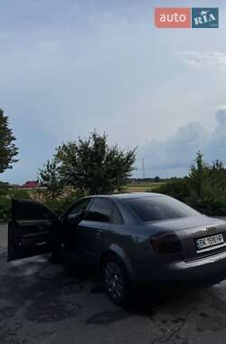 Седан Audi A4 2001 в 