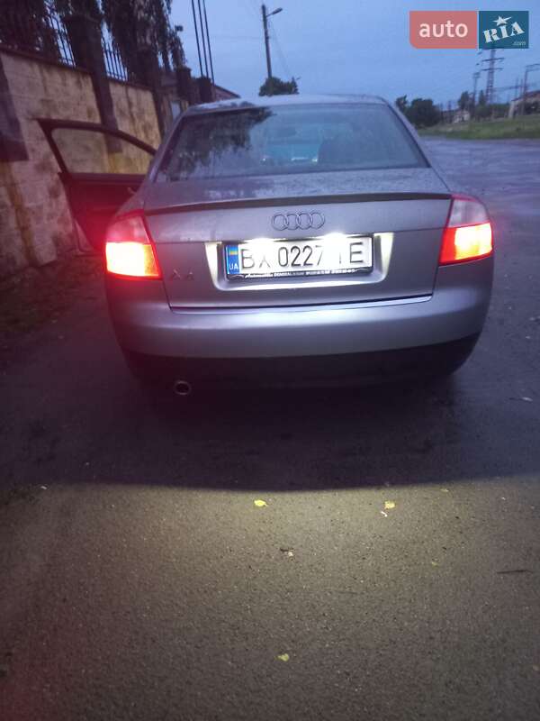 Седан Audi A4 2002 в Кам'янець-Подільському фото 5 Седан Audi A4 2002 в Кам'янець-Подільському