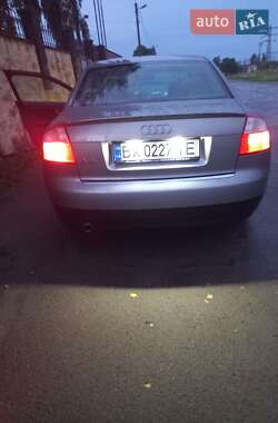 Седан Audi A4 2002 в 