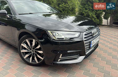 Седан Audi A4 2019 в 