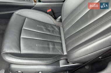 Седан Audi A4 2019 в 