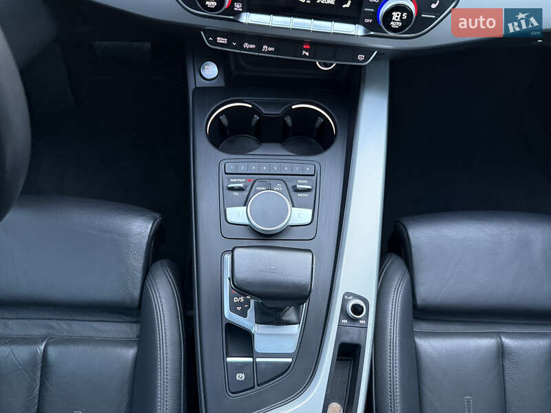 Седан Audi A4 2017 в Києві