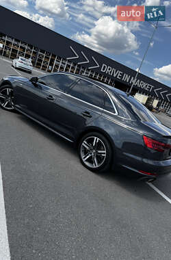 Седан Audi A4 2016 в 