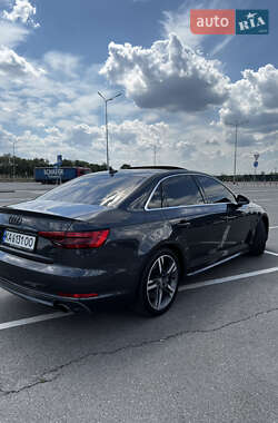 Седан Audi A4 2016 в 