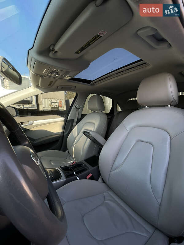 Седан Audi A4 2011 в Хмельницком