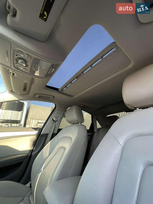 Седан Audi A4 2011 в Хмельницком