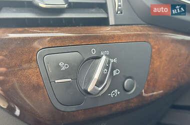 Седан Audi A4 2019 в 