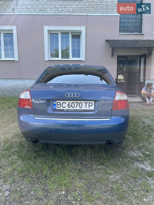 Седан Audi A4 2002 в Івано-Франково