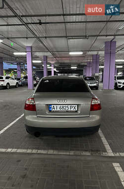 Седан Audi A4 2002 в 