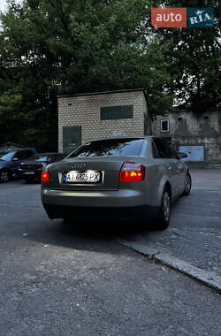 Седан Audi A4 2002 в 