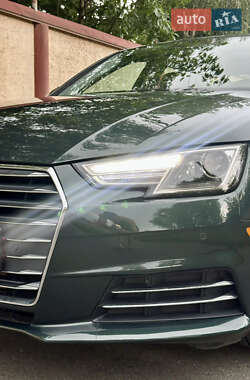 Седан Audi A4 2017 в 