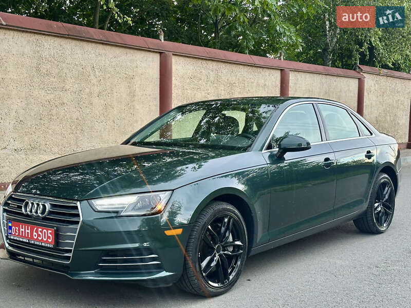 Седан Audi A4 2017 в 