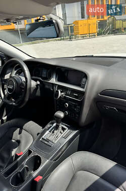 Седан Audi A4 2013 в 