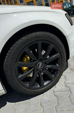 Седан Audi A4 2013 в 