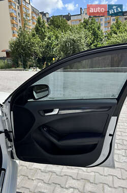 Седан Audi A4 2013 в 