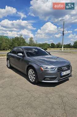 Седан Audi A4 2013 в 