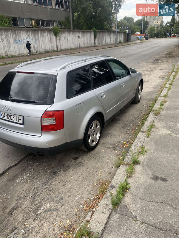 Універсал Audi A4 2002 в Києві