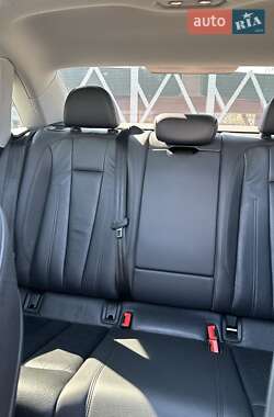Седан Audi A4 2016 в 