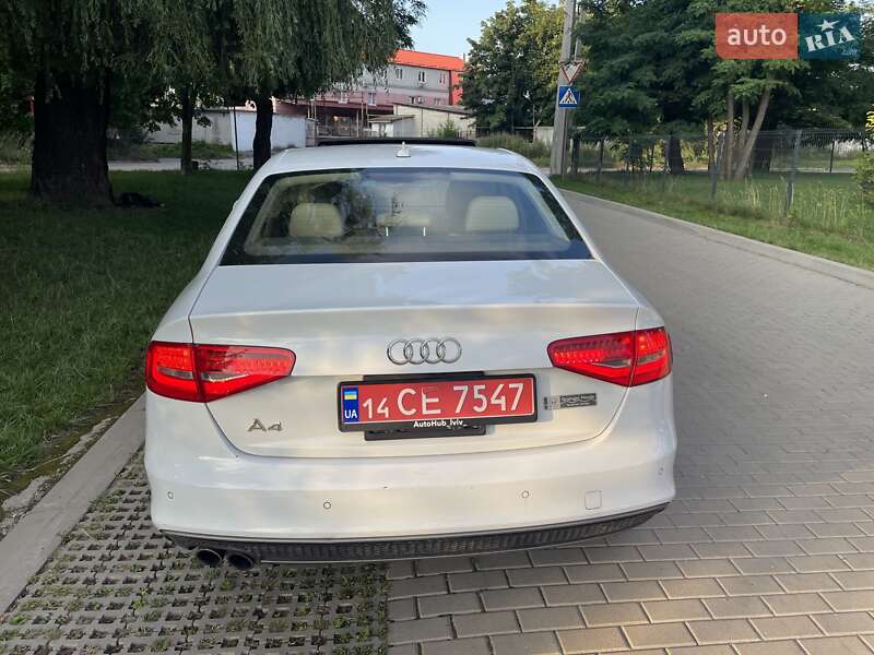 Седан Audi A4 2014 в Львові