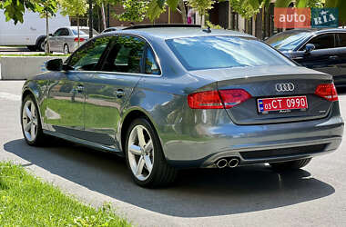 Седан Audi A4 2012 в 