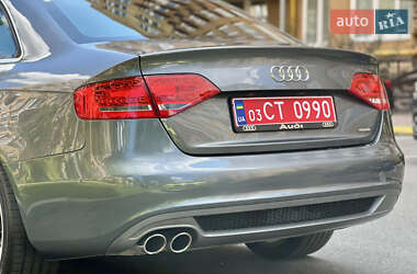 Седан Audi A4 2012 в 