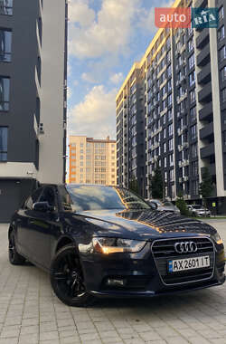 Седан Audi A4 2012 в 
