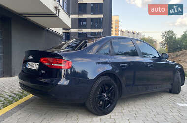 Седан Audi A4 2012 в 