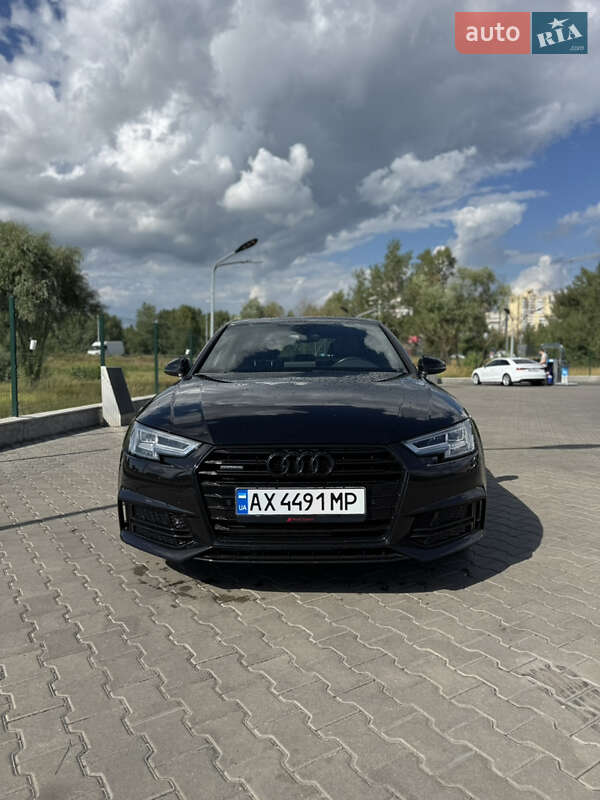 Седан Audi A4 2018 в Киеве