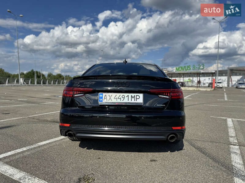Седан Audi A4 2018 в Киеве