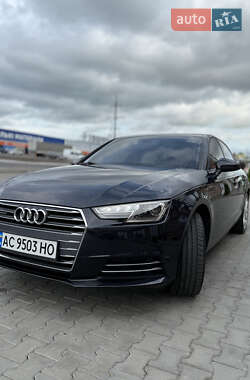Седан Audi A4 2016 в 
