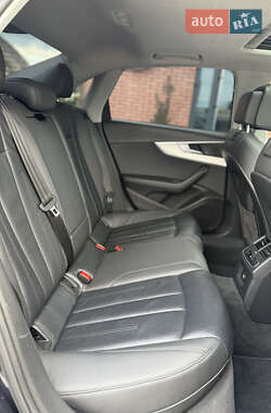 Седан Audi A4 2016 в 