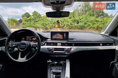 Седан Audi A4 2016 в 