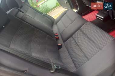 Седан Audi A4 2000 в 