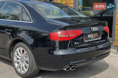 Седан Audi A4 2013 в 