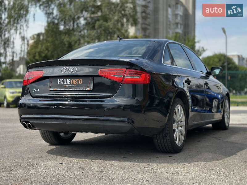 Седан Audi A4 2013 в Шептицькому