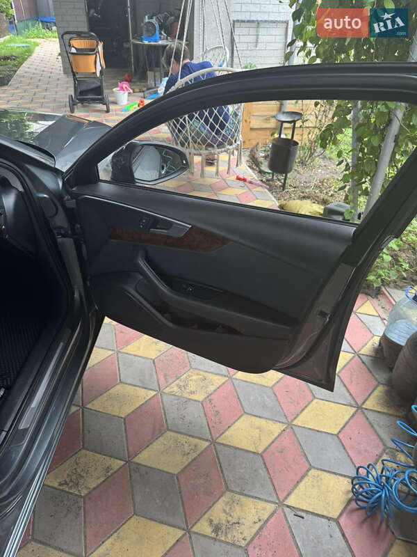 Седан Audi A4 2016 в Пирятине