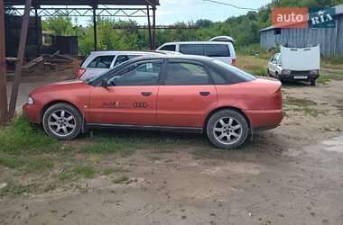 Седан Audi A4 1996 в 