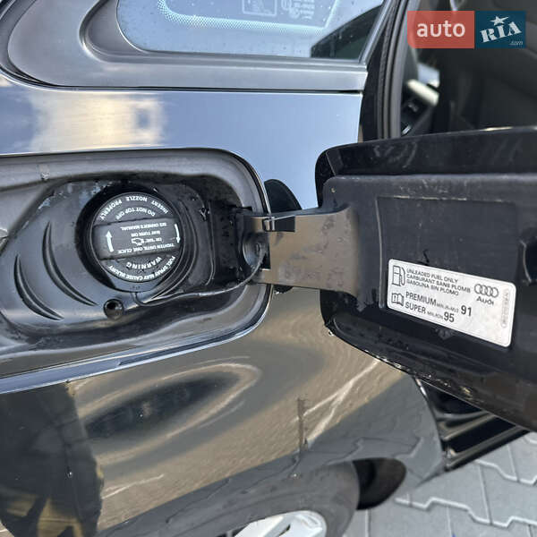 Седан Audi A4 2016 в Киеве