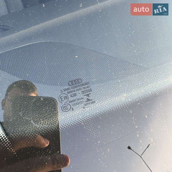 Седан Audi A4 2016 в Киеве