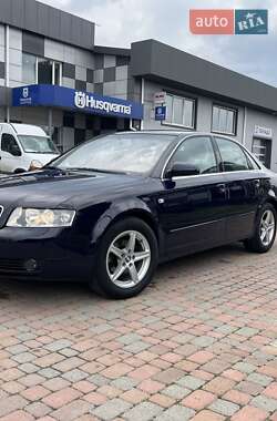 Седан Audi A4 2003 в 