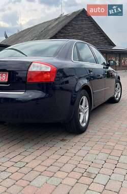 Седан Audi A4 2003 в 