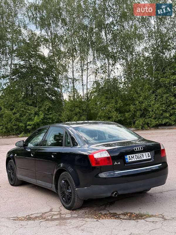 Седан Audi A4 2001 в Житомире